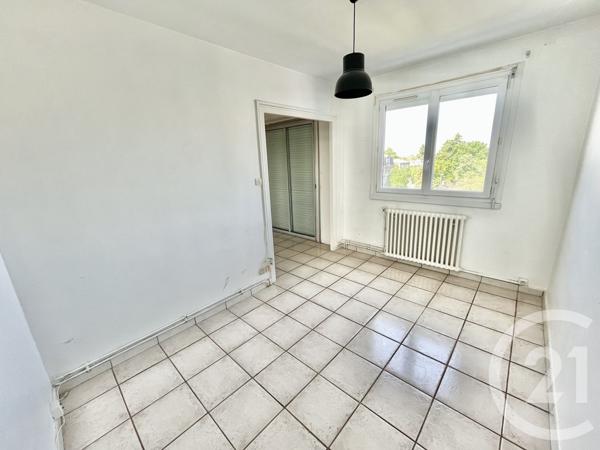 Appartement F4 à vendre  4 pièces - 72 m2 LORMONT - 33