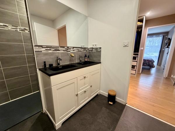 Maison à vendre 6 pièces RIVES DU LOIR EN ANJOU (49)