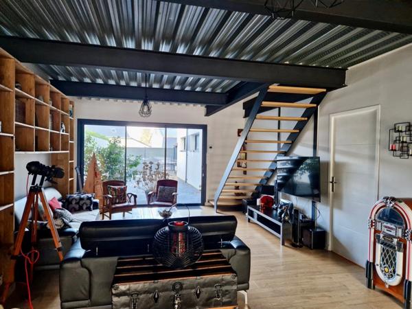 Maison à vendre 6 pièces RIVES DU LOIR EN ANJOU (49)