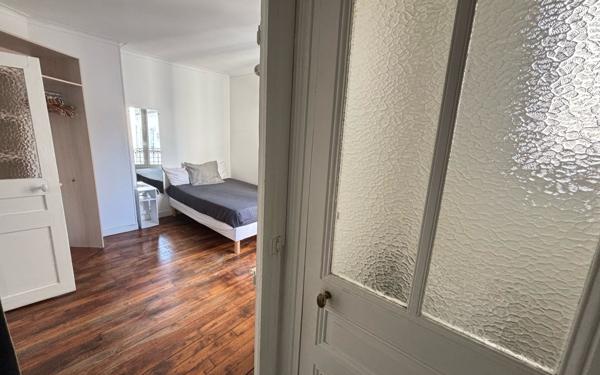 Appartement à vendre    2 pièces • 21 m2 Paris 14