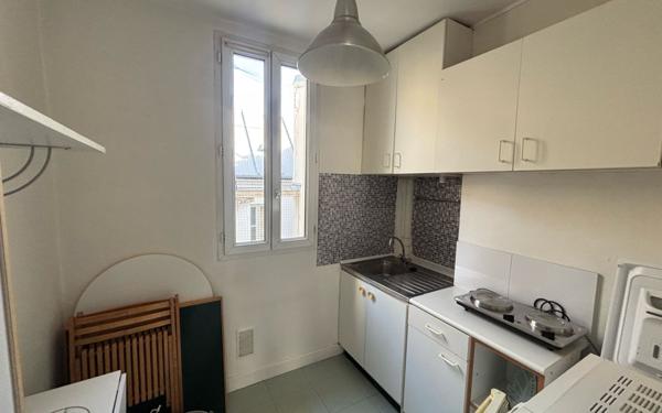 Appartement à vendre    2 pièces • 21 m2 Paris 14