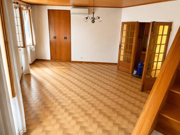 Maison de ville 81 m² + local commercial 50 m²