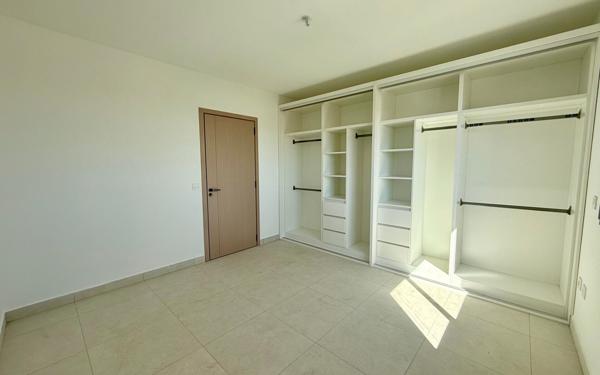 Appartement à vendre    3 pièces •  Saint-Pierre