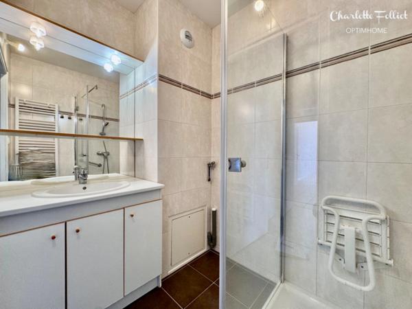 DINARD – T3 LUMINEUX DANS RÉSIDENCE DE STANDING