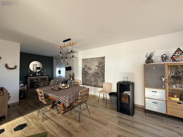 Maison à vendre à Château-Gontier-sur-Mayenne en Mayenne (53200), ref : 100128701-53088