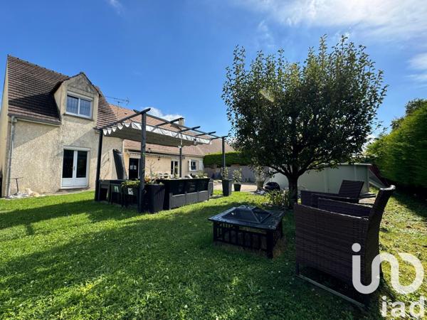 Maison à vendre 6 pièces 136 m² Moret-Loing-et-Orvanne