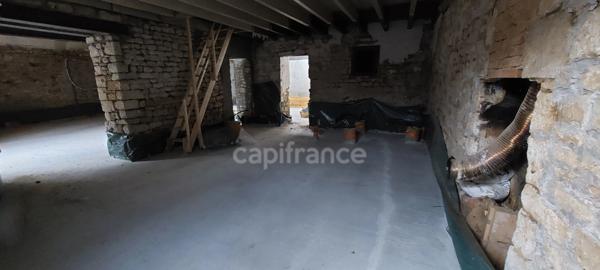 Maison à vendre 7 pièces FONTENAY LE COMTE (85)