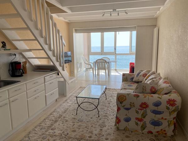 Côte sauvage Appartement T3 face mer avec accès direct plage
