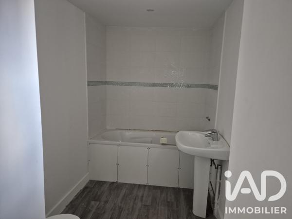 Immeuble à vendre 105 m² Chanteloup-les-Vignes