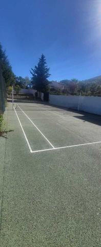 IMPOSANTE VILLA AU POTENTIEL EXCEPTIONNEL 278 M² HAB. SUR 2300 M² 730 000 €