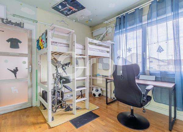 Maison à vendre    5 pièces • 117,77 m2 Maisons-Alfort