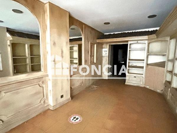 Local commercial 80 m² à Bagnols-sur-cèze 30200 à vendre