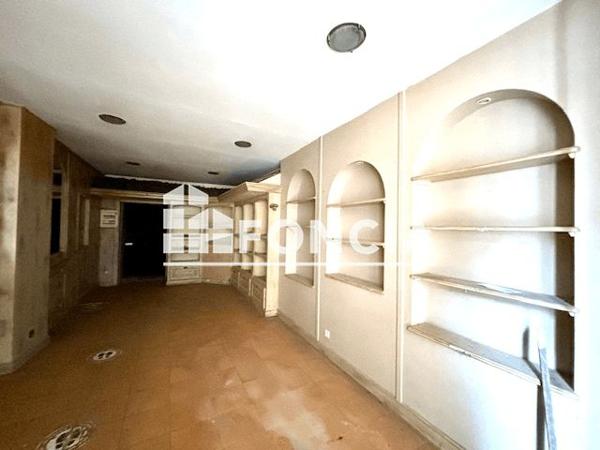 Local commercial 80 m² à Bagnols-sur-cèze 30200 à vendre