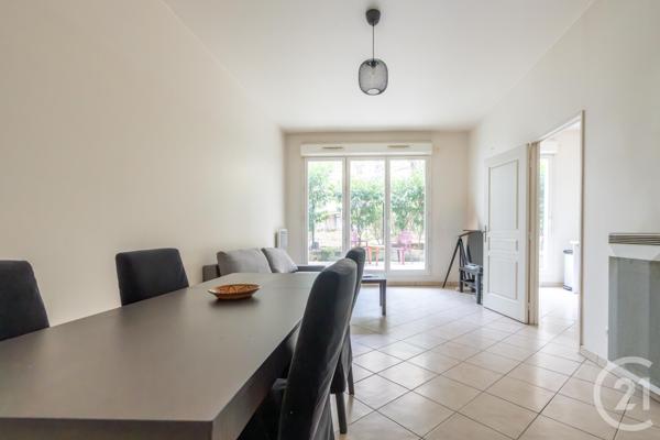 Appartement F3 à vendre  3 pièces - 69,88 m2 ST MAUR DES FOSSES - 94