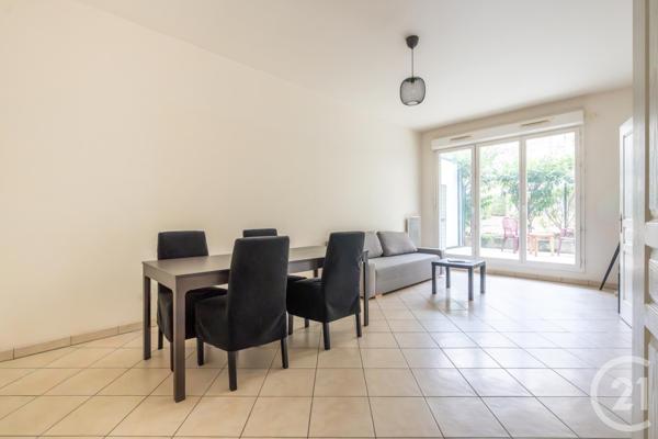 Appartement F3 à vendre  3 pièces - 69,88 m2 ST MAUR DES FOSSES - 94