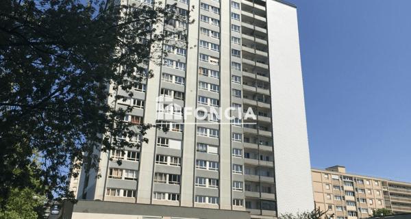 Location Studio 20.1 m² - Strasbourg 67000