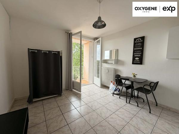 Studio 18 m² balcon, rentable, prêt à louer