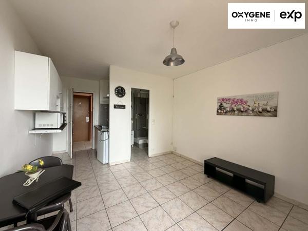 Studio 18 m² balcon, rentable, prêt à louer