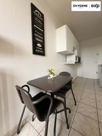 Studio 18 m² balcon, rentable, prêt à louer