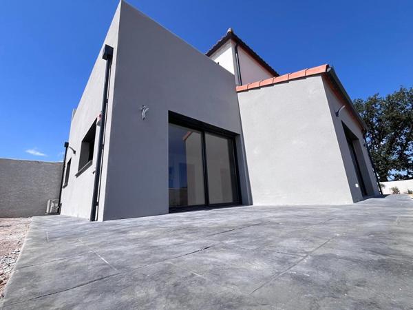 Magnifique maison neuve de 130 m²  en R+1 sur un terrain 3 faces piscinable sans vis-à-vis