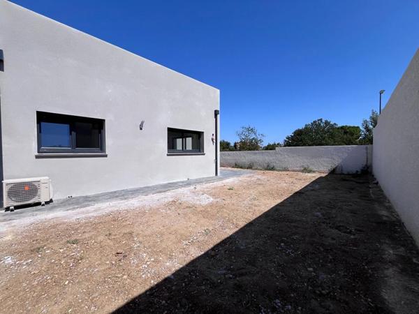 Magnifique maison neuve de 130 m²  en R+1 sur un terrain 3 faces piscinable sans vis-à-vis
