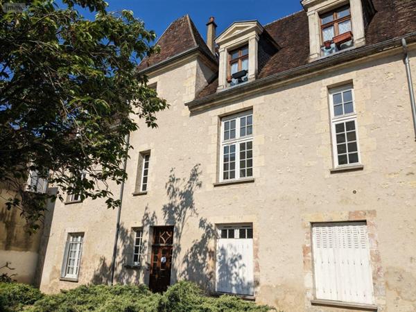 Appartement à louer à Nogent-le-Rotrou dans l'Eure-et-Loir (28400), ref : 2 SV