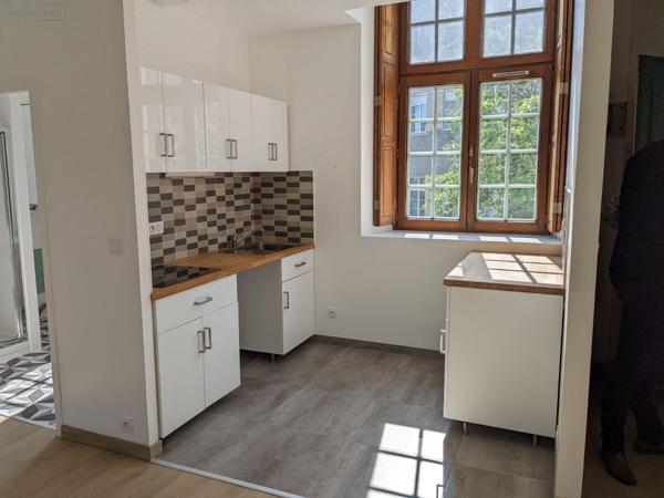 Appartement à louer à Nogent-le-Rotrou dans l'Eure-et-Loir (28400), ref : 2 SV