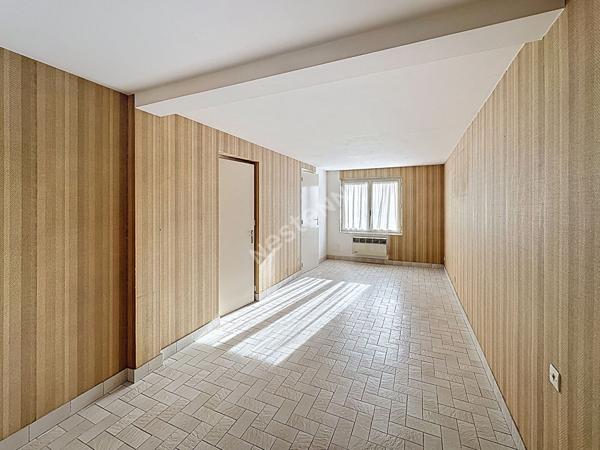 Maison spacieuse à vendre à Poitiers - Opportunité à saisir !