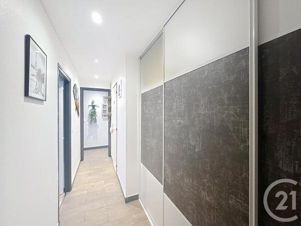 Appartement F4 à vendre  4 pièces - 79,50 m2 SENS - 89