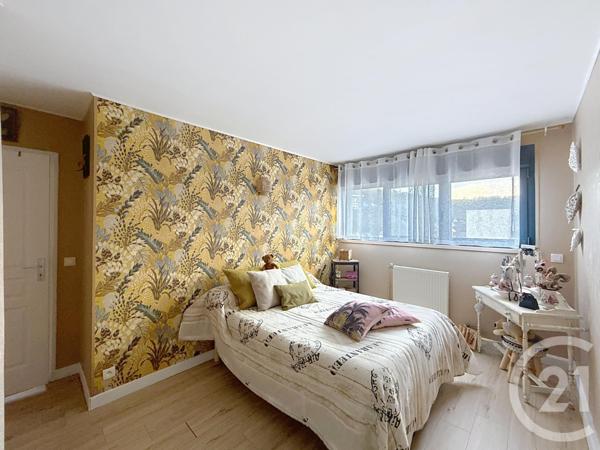 Appartement F4 à vendre  4 pièces - 79,50 m2 SENS - 89