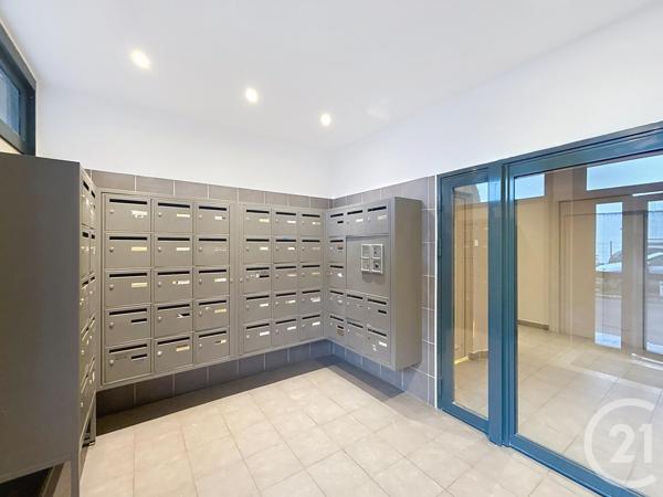 Appartement F4 à vendre  4 pièces - 79,50 m2 SENS - 89