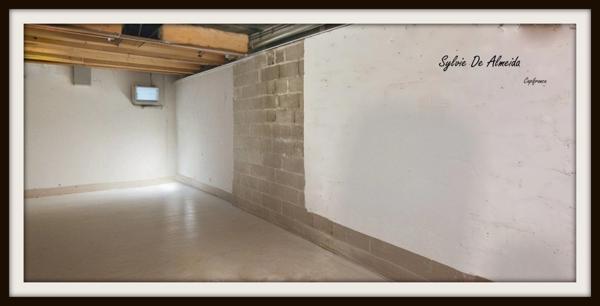 Maison à vendre 4 pièces BAGE LE CHATEL (01) proche Mâcon, 103 m² environ, garage