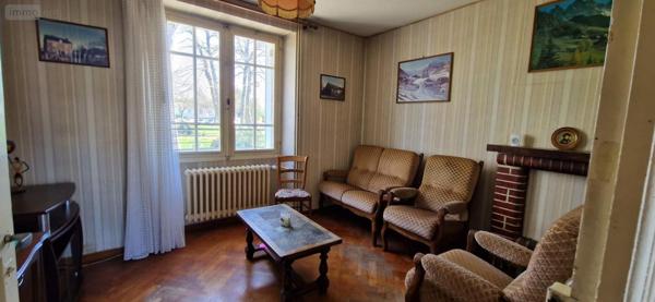 Maison à vendre à Acigné en Ille-et-Vilaine (35690), ref : 019/5116 MCB   
Centre ville