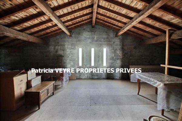 Bourg Argental (42220) Maison sur sous-sol complet 84 m² habitables plus combles sur 1 157 m² de terrain