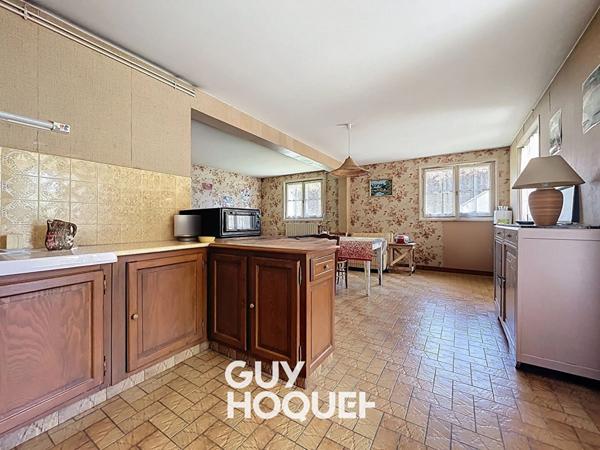 Maison possibilité 2 logements, 3 Chambres + dépendances - 71260 LUGNY