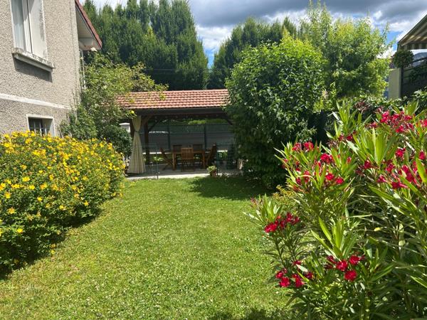 aix les bains proche lac maison 5 pièces 157 m2 env terrain de 570 m2