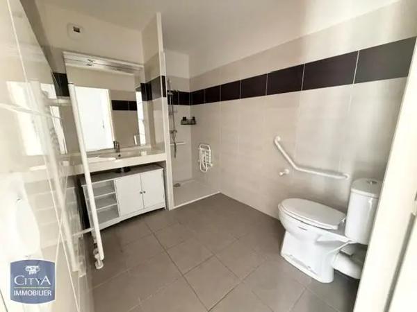 Appartement à louer 1 pièce 30.13m² Clermont-Ferrand (63000)