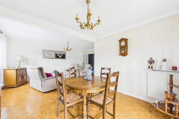 Vente Appartement 5 pièces 94 m2 à Saint-Étienne