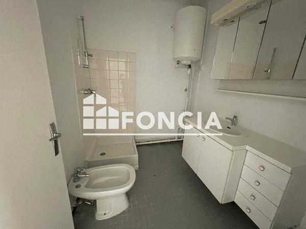 Location Appartement 3 pièces 60.55 m² - 4 AVENUE DE LA CASCADE Marseille 13015