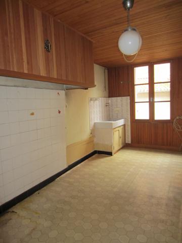 Lézat-sur-Lèze (09210) Maison de village à Colombages.