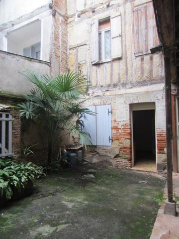 Lézat-sur-Lèze (09210) Maison de village à Colombages.