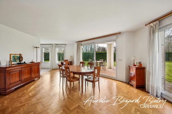 Appartement familial avec jardin en lisière du parc Heller