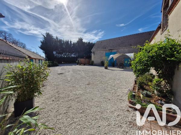 Maison à vendre 10 pièces 240 m² Bonnée