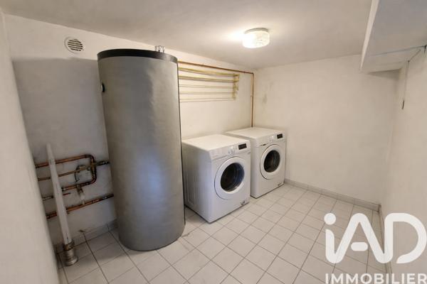 Maison à vendre 10 pièces 240 m² Bonnée