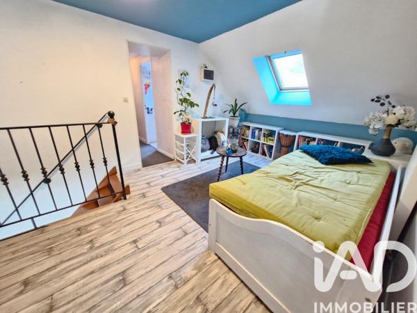 Maison à vendre 10 pièces 240 m² Bonnée