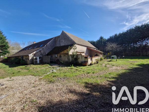 Maison à vendre 10 pièces 240 m² Bonnée