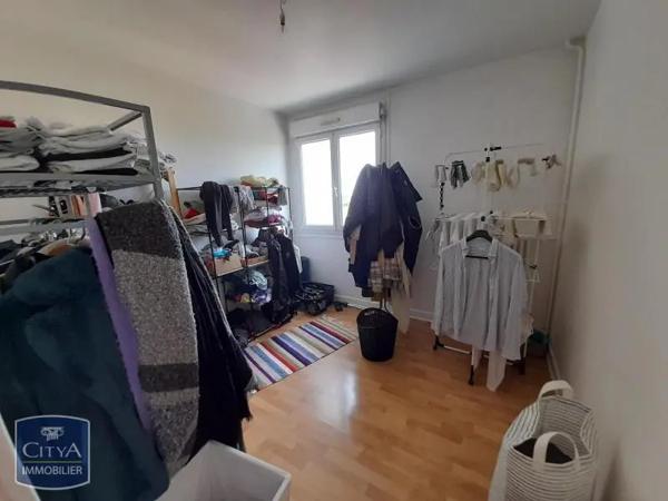 Appartement à louer 4 pièces 66.8m²
