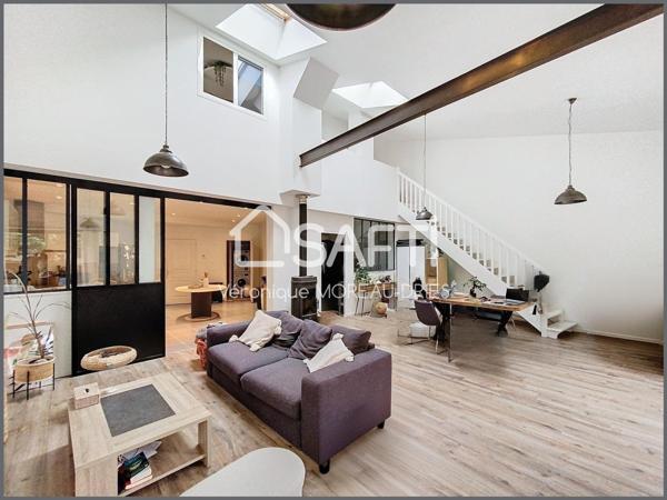 Belle maison récente atypique