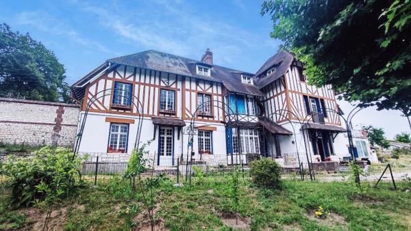Maison bourgeoise avec vue panoramique