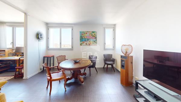 Appartement Paris 4 pièces d'environ 84 m2
